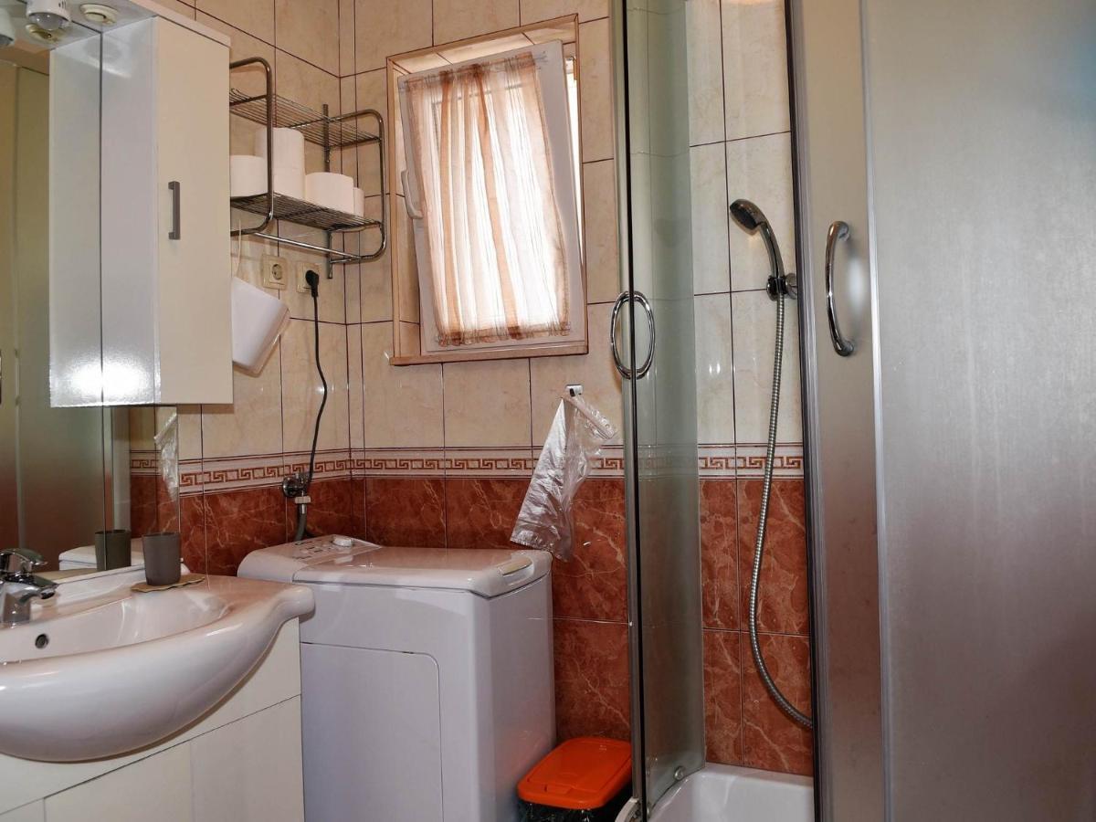 Apartment Manigo Supetar Exterior photo